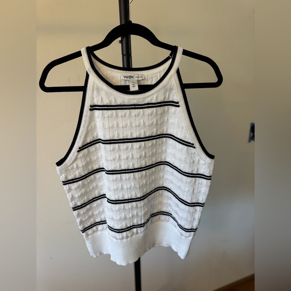 White House Black Market Textured White and Black Tank Top